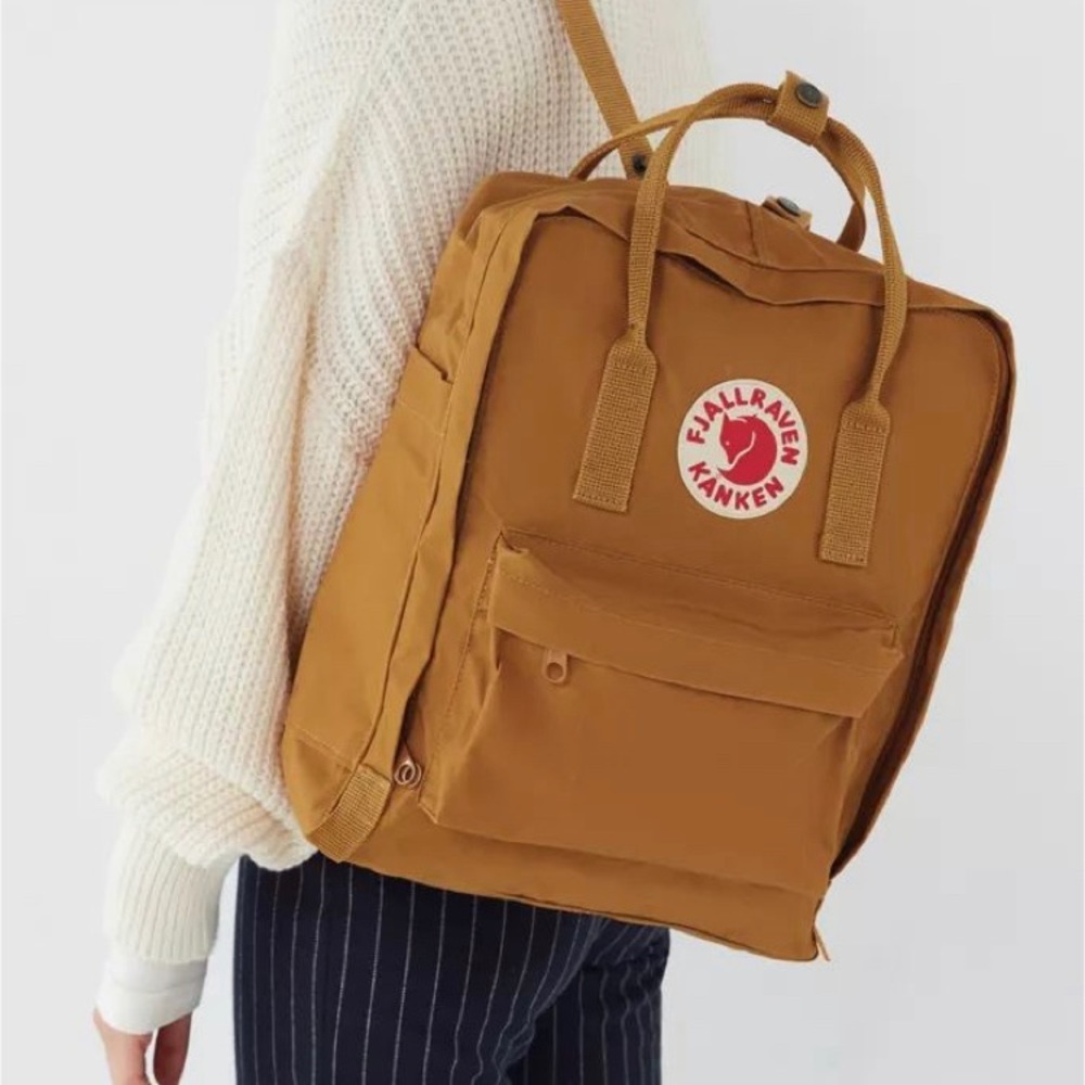 Fjall Raven Kanken Original Backpack Acorn